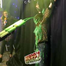 LiquidX: Giant Human Dot 2 Dot Game with Gunge