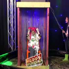 LiquidX: Giant Human Dot 2 Dot Game with Gunge