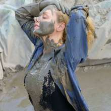 Lara_eurowam: New mud video in download store
