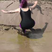 DungeonMasterOne: Violet Vixen and Isabeau, the 1980s Mud Dancers!