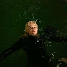 wet.look.me: Wetlook girl in black Dress and black tights | Wetlook.biz
