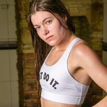 wet.look.me: Wetlook sports girl in sporty look | Wetlook.biz