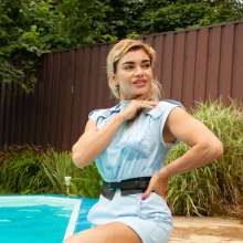 wet.look.me: Wetlook girl in dress swim in the street pool | Wetlook.biz