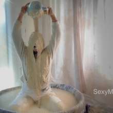 Alana SexyMessyBabes: Clothes Filling