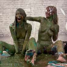 Messygirl: Dakota Becomes a Messygirl
