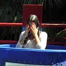 wamtec: Dunk Tank Divas--Taylor in Jeans