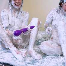 Larzstord: Ladies Lathering in Loads of Luxurious Lotion