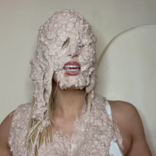 Slimed Models: Scarlett Just Can't Stop Getting Covered in Dog Food!