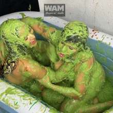 Wam Bagheera Studio: Which substance is your favorite for messy wrestling?