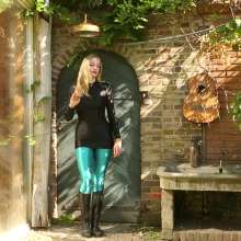 eileenvogel: W450 Eileen in spandex dress under the outside shower