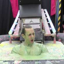 LiquidX: The Plunga!  Harrison Vs Jamie (Football Kits)