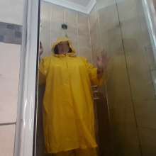 Darkabyss445: Yellow PVC Rainwear Wet in Shower