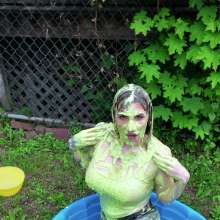 TheGungeZone: Zarya's Messy Gunge Tease