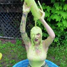 TheGungeZone: Zarya's Messy Gunge Tease