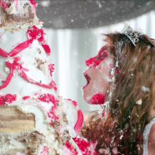 Gater: TV find: a wedding cake fight in a 2014 Russian TV miniseries