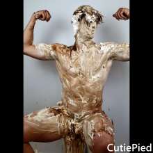 Cutiepied-production: Alain : Surfer Is Messed