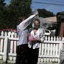 wamtec: Cameron and VIcki and Water Balloons