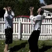 wamtec: Cameron and VIcki and Water Balloons