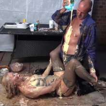 WSMProductions: Custard Couple In 
