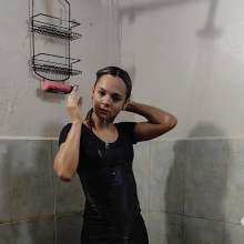 Ready2Wam Studio: Diana Gets Wet After Hosting A Candid Camera Show