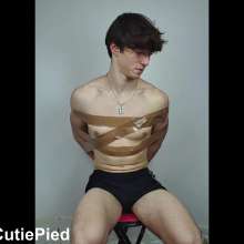 Cutiepied-production: Donovan 5 : Tied and Messed