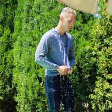 WetlookerUpdates: Wet guys on Wetlooker!