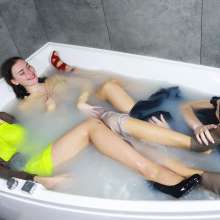 WetlookerUpdates: New ladies on Wetlooker + oiling + stoppage of search-face service