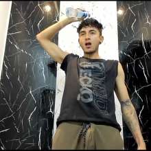 WETColours: Jack Super Wet in Black T-shirt with Pants