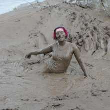 DungeonMasterOne: Maude's Leotard and Leggings Mudbath