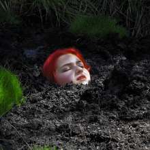 QS4Ever: Luna Lee in Emerald Grass Bog