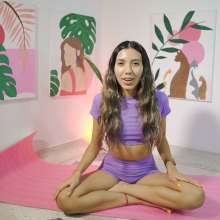Splat Network: Martina's Sexy Messy Yoga