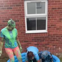 TheGungeZone: Messy Football Gunge Fun