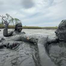 Messy Temptress: Messy Temptress Gives a Filthy Footjob in the Mud!