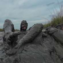 Messy Temptress: Messy Temptress Gives a Filthy Footjob in the Mud!