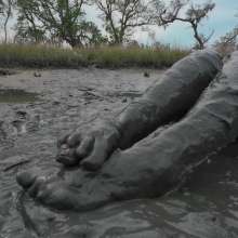 Messy Temptress: Messy Temptress Gives a Filthy Footjob in the Mud!