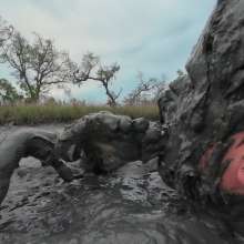 Messy Temptress: Messy Temptress Gives a Filthy Footjob in the Mud!
