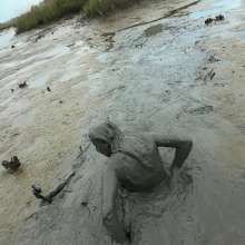 Messy Temptress: Help, I'm Stuck in the Muck!  (BTS)