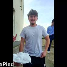 Cutiepied-production: Midday Pieing 1