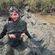 Messy Temptress: Messy Misadventures in the Mud!