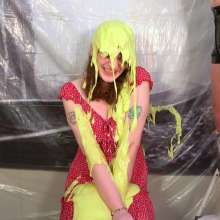 Miss Nicole: Naomi Rose Slimed: Tgirl Masturbates in Sundress and Glasses