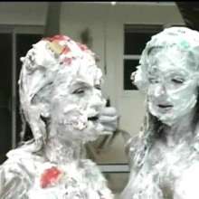wamtec: Pied Models--Tatiana and Lauren--30 Pies