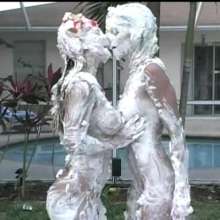 wamtec: Pied Models--Tatiana and Lauren--30 Pies
