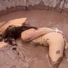 Messygirl: The Mud Slave