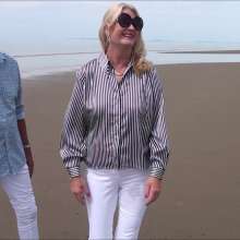custardcouple: Wet Clothed Couple In Sea