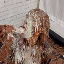 Messygirl: Two New Messygirl Downloads