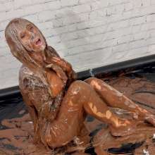 Messygirl: Two New Messygirl Downloads