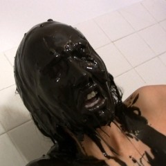 Messygirl: Pics from 2 new Messygirl Downloads