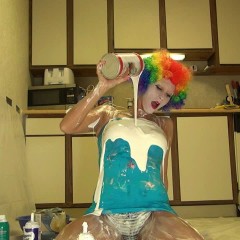 Jayce: Deep Throating to Tide you over till I get back ;)