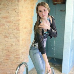 wetlookercom: 7 new girls and 25% SALE on wetlooker.com
