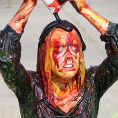 LisaMoomin: All About A Messy Cassie!